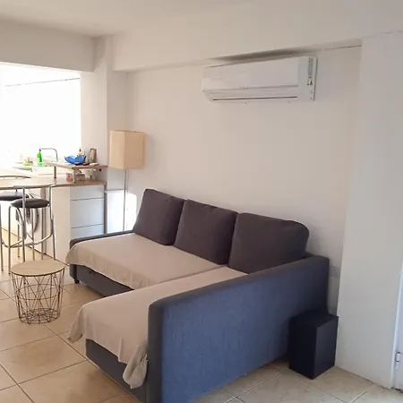 Rest And Relax 1 Bedroom * Nikozja